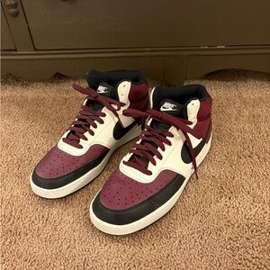 Nike Men's Burgundy and Black High-Top Sneakers